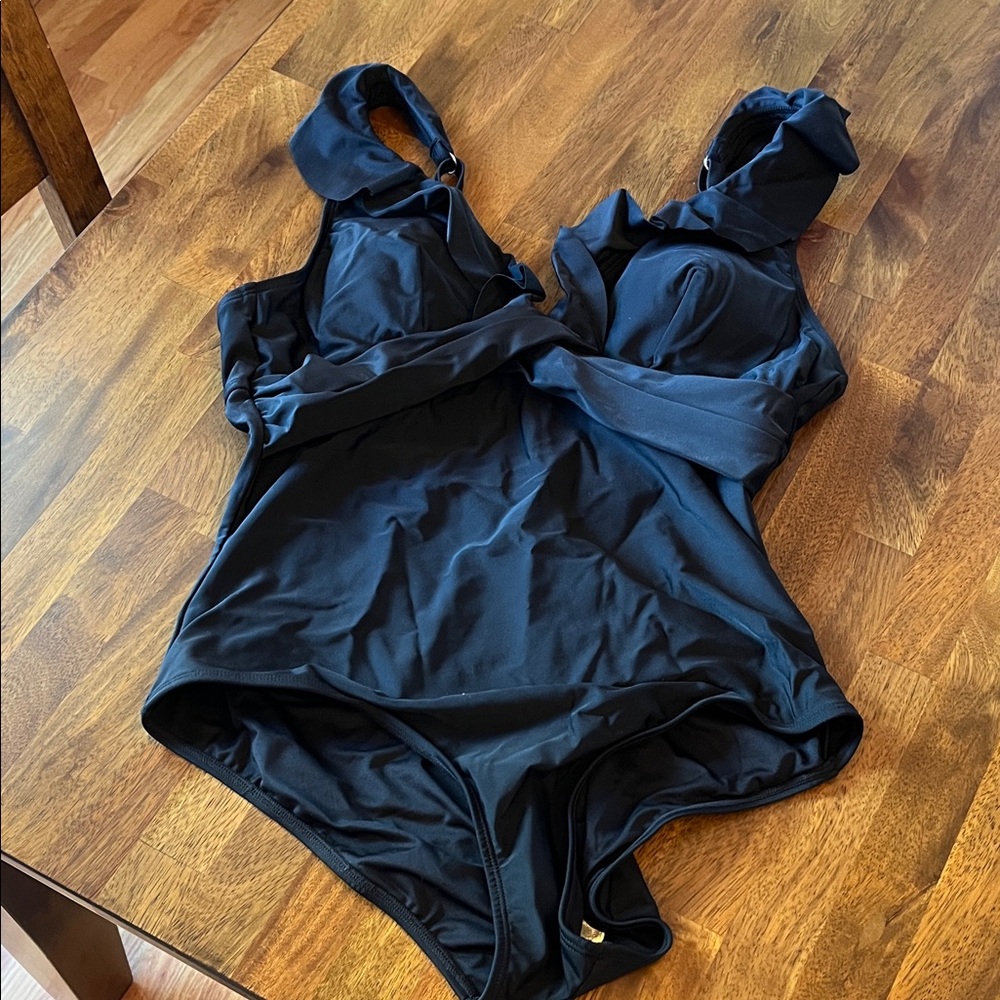 Cupshe Midnight Black One Piece Swimsuit